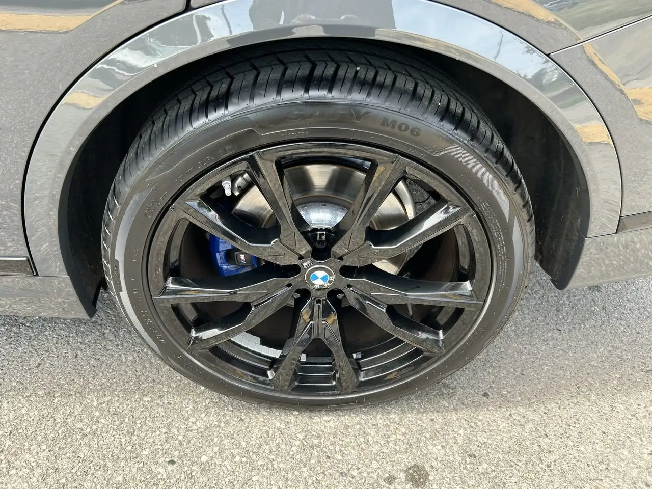BMW X7 - Image 18