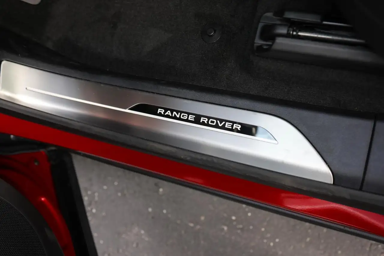 Land Rover Range Rover Sport - Image 13