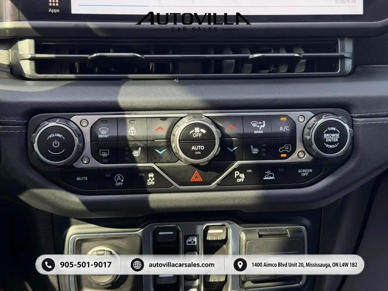 Jeep Wrangler - Image 18