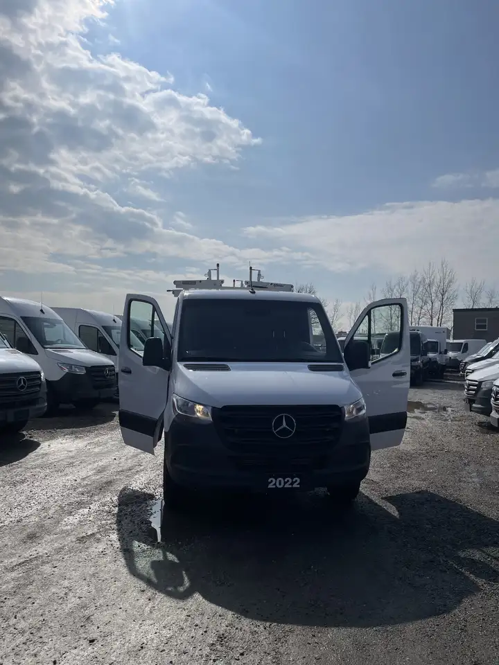 Mercedes-Benz Sprinter - Image 10