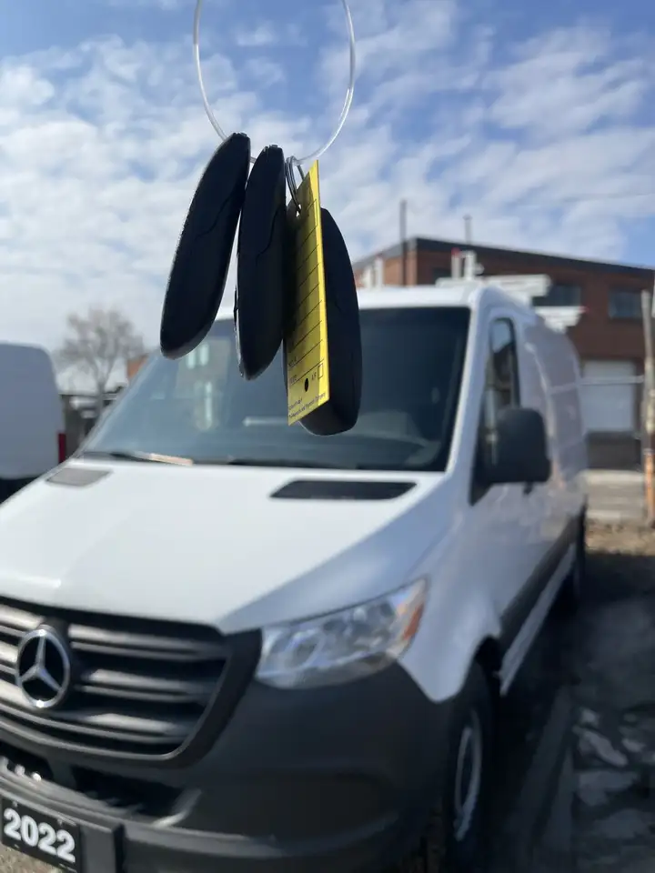 Mercedes-Benz Sprinter - Image 9