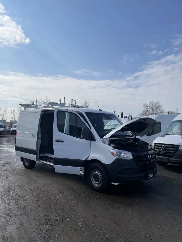 Mercedes-Benz Sprinter - Image 14