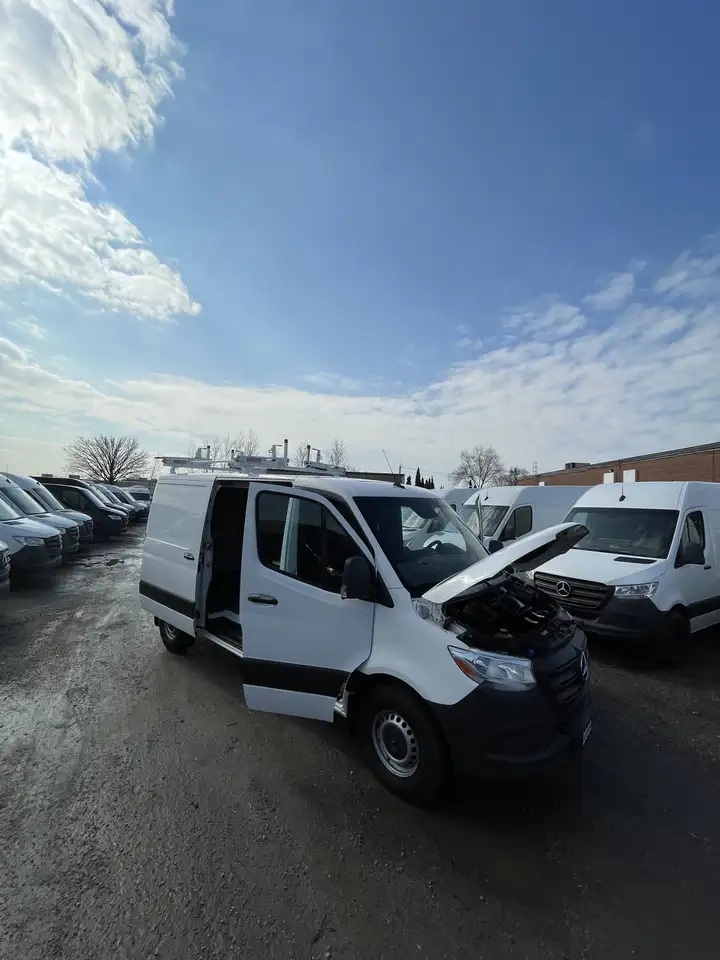Mercedes-Benz Sprinter - Image 12
