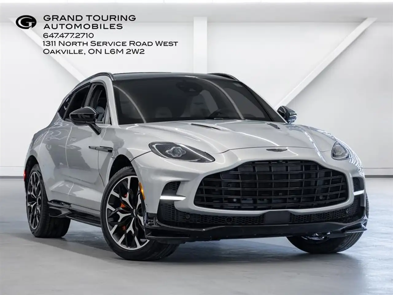 Aston Martin DBX