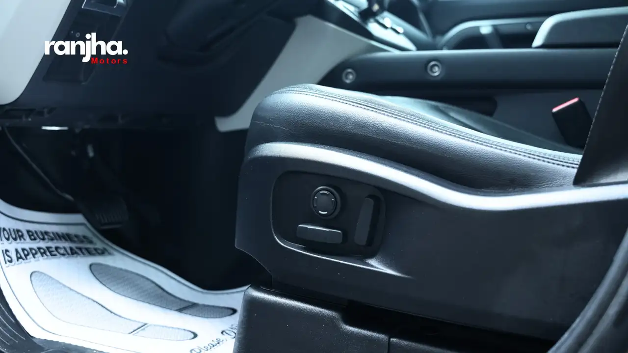 Land Rover Defender - Image 34