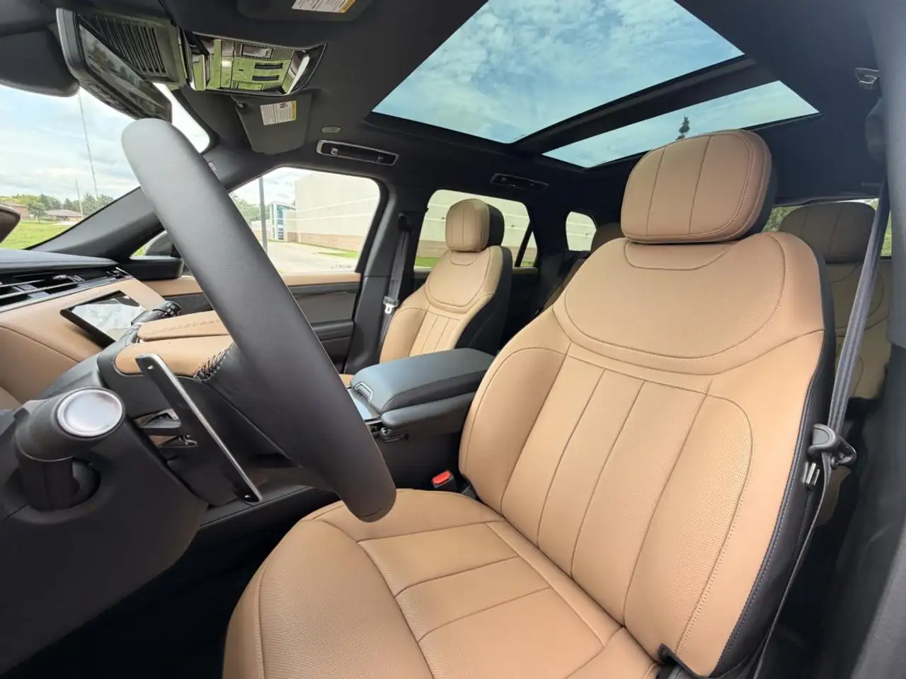 Land Rover Range Rover Sport - Image 10