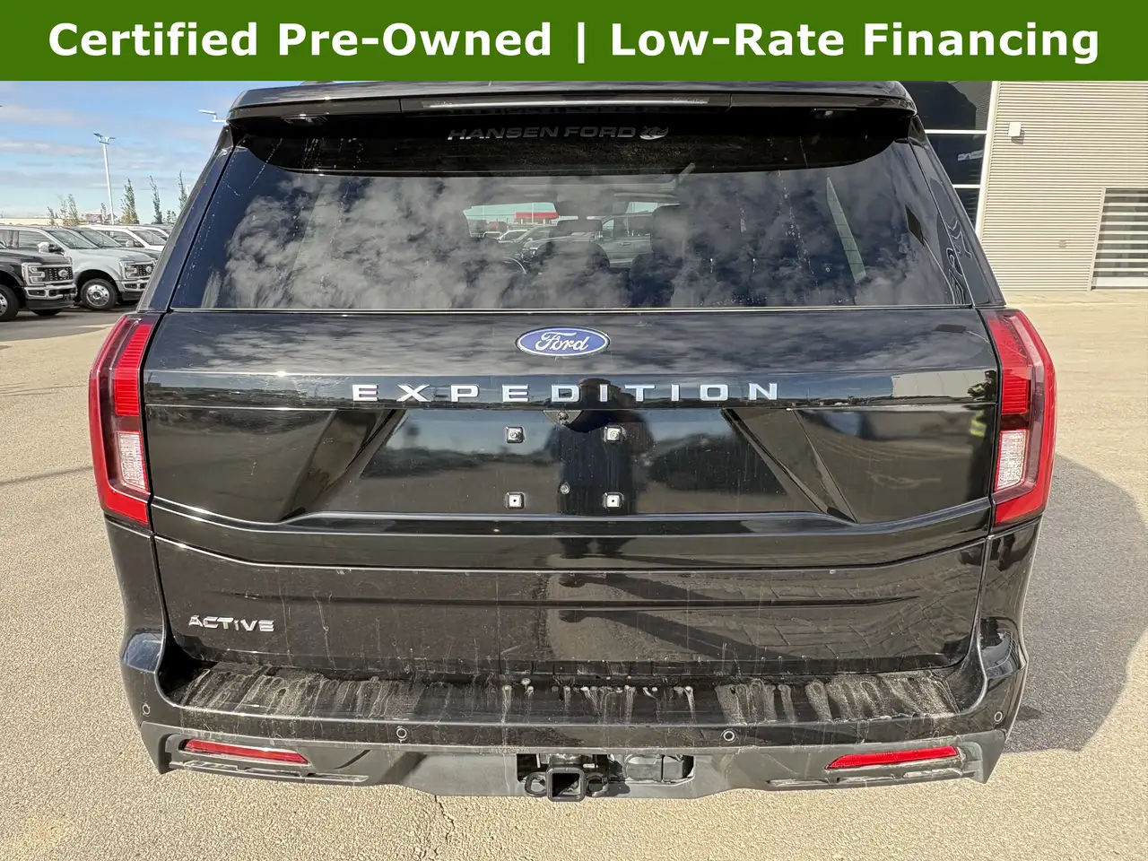 Ford Expedition - Image 8