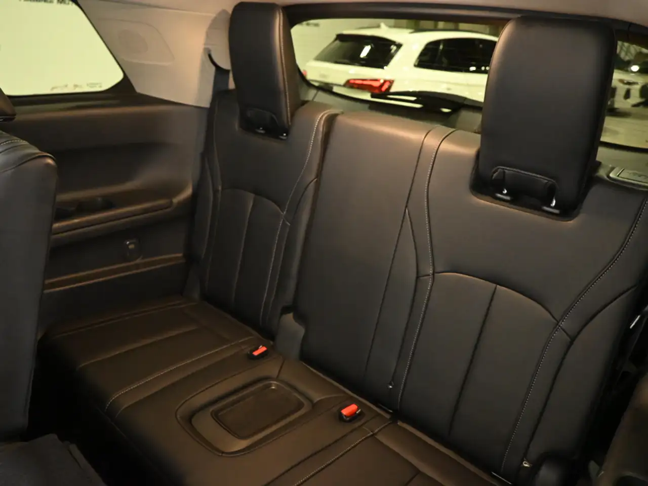 Infiniti QX60 - Image 24