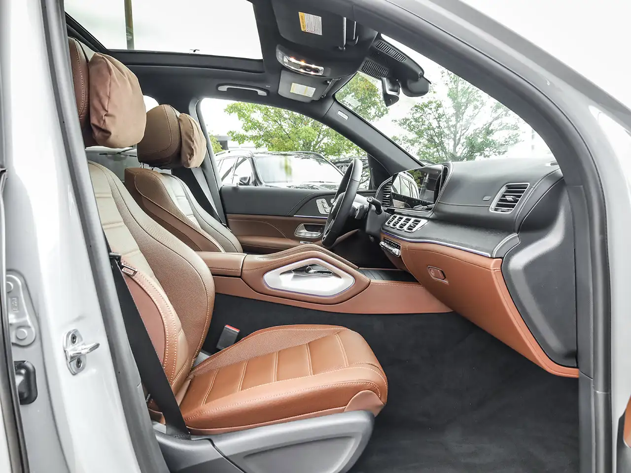 Mercedes-Benz GLE - Image 15