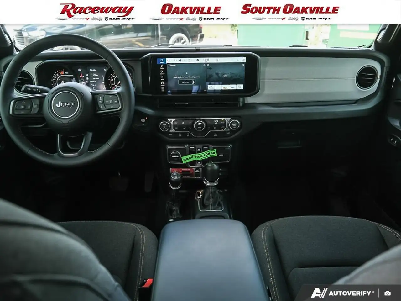 Jeep Wrangler - Image 26