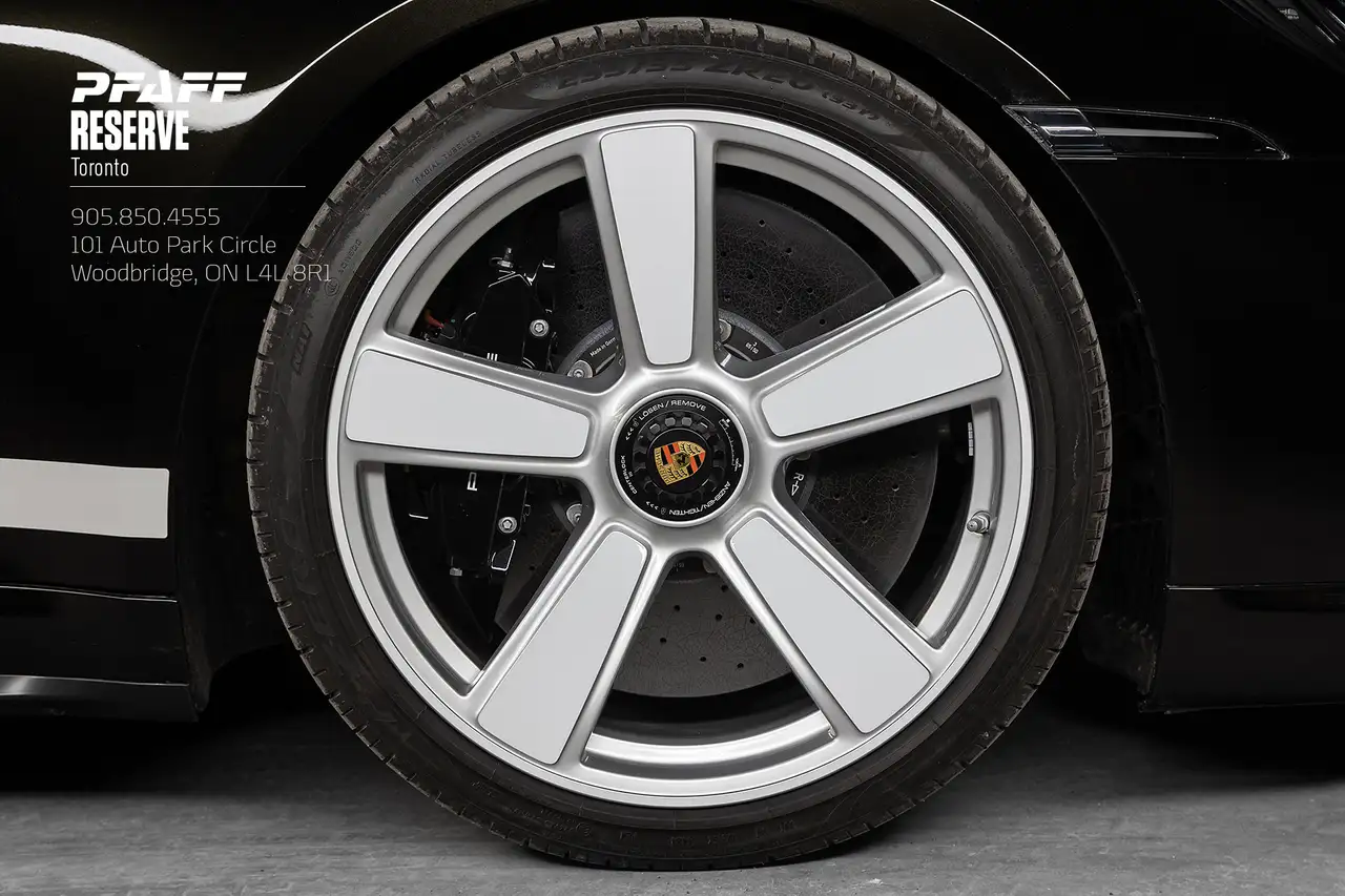 Porsche 911 - Image 6