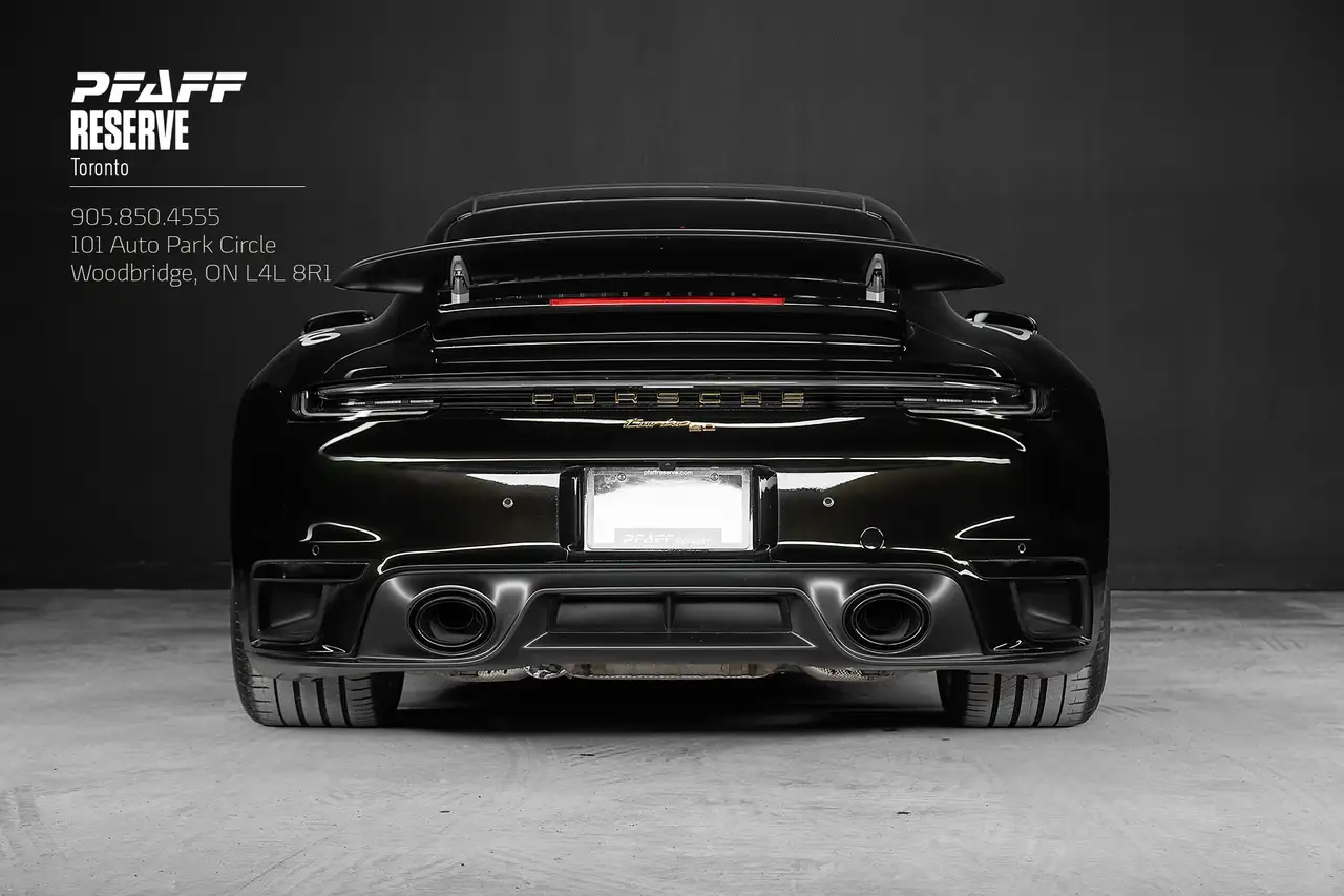 Porsche 911 - Image 4