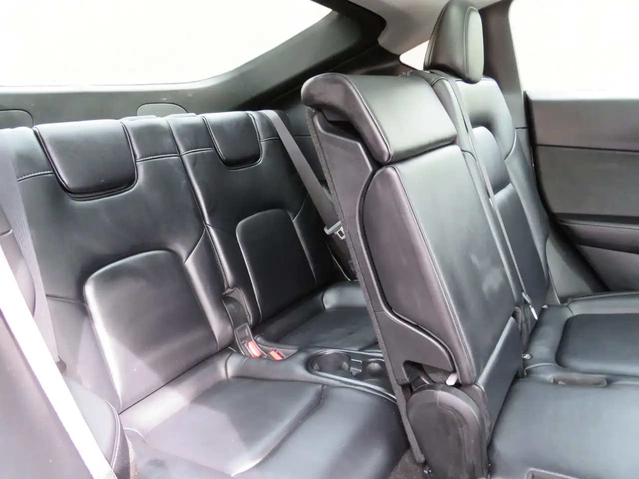 Tesla Model Y - Image 30