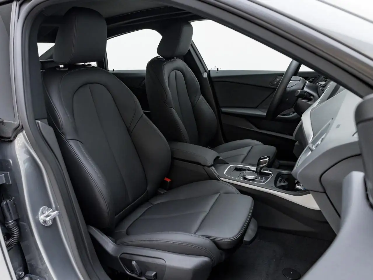 BMW 2 Series - Image 22