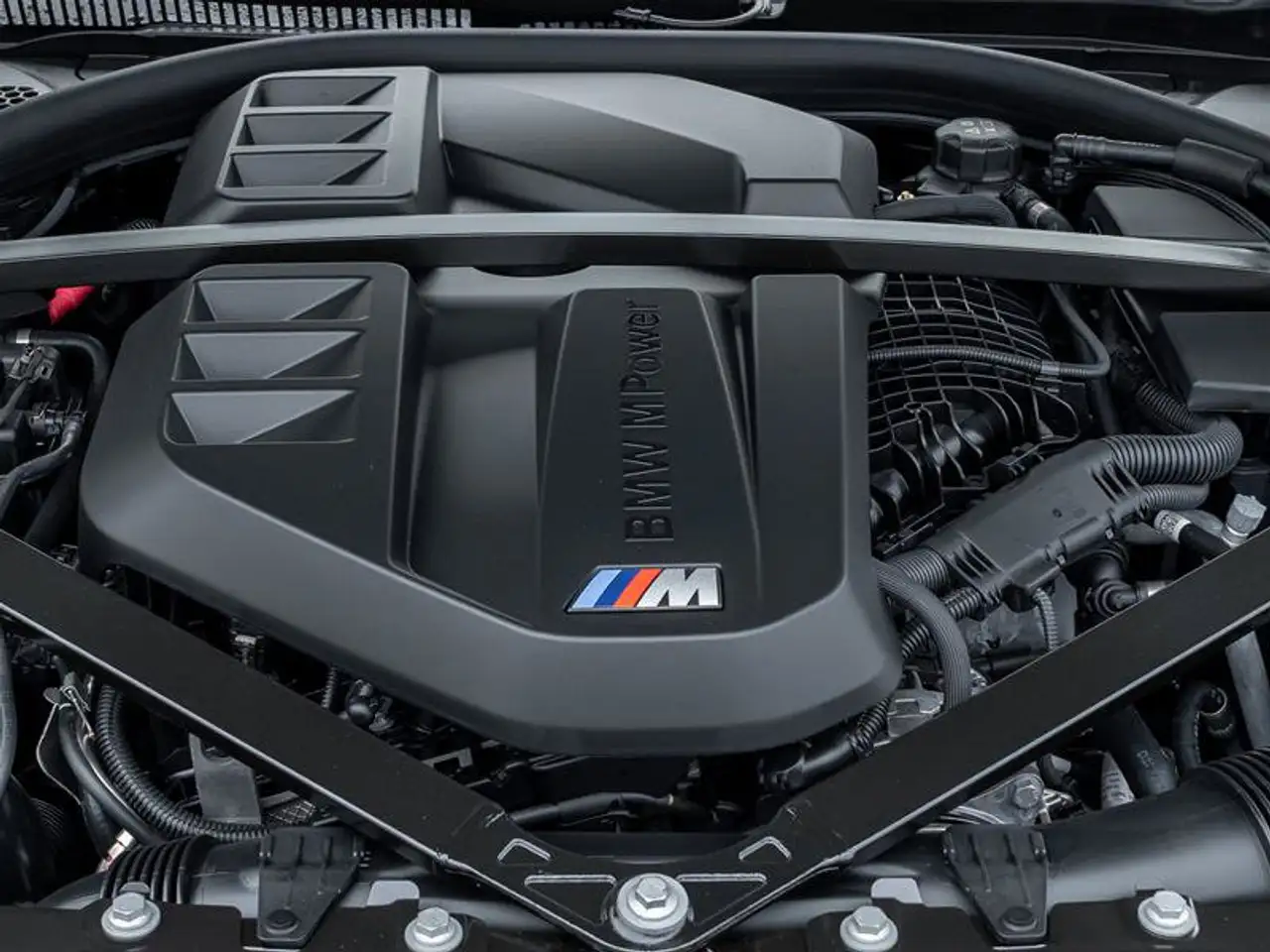 BMW M2 - Image 5