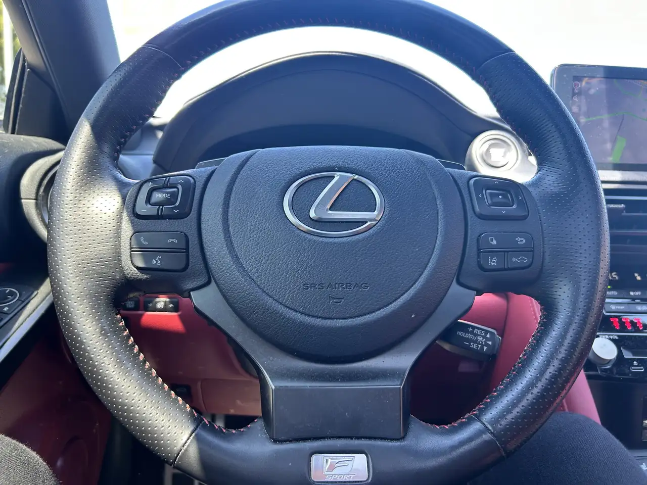 Lexus IS - Image 13