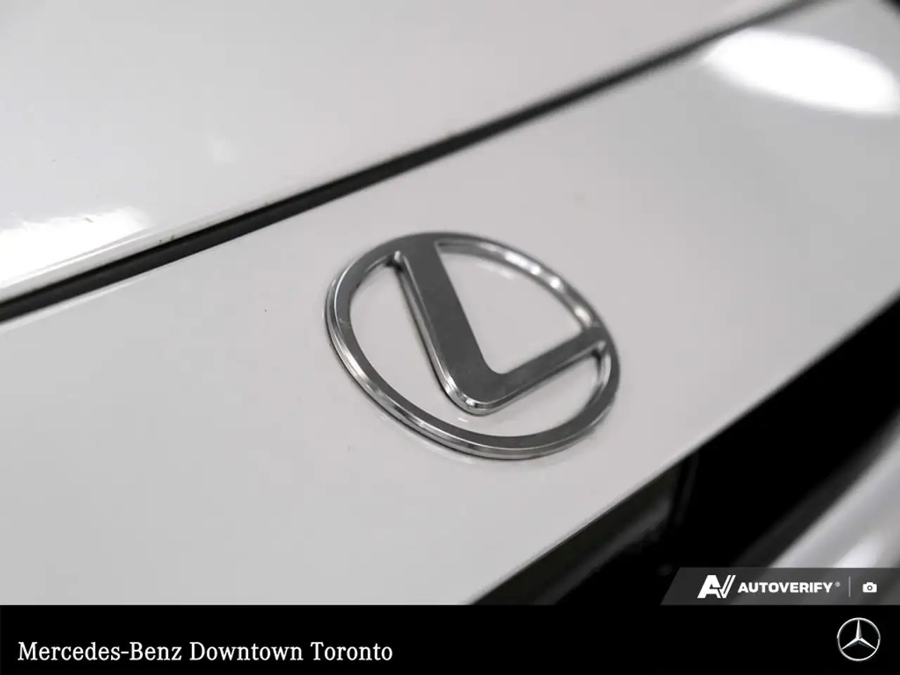Lexus TX - Image 24