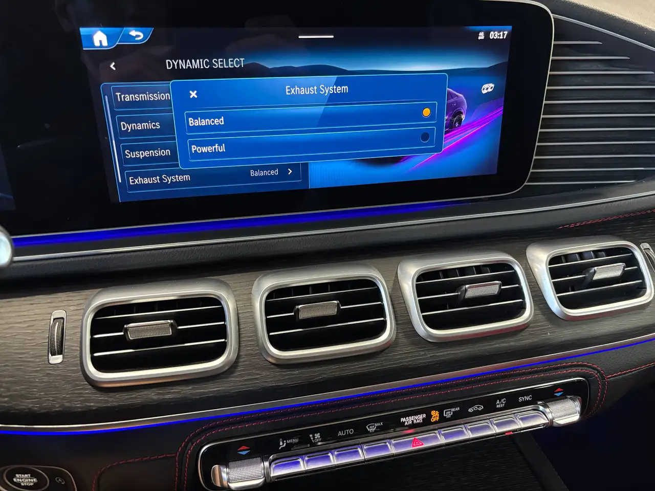 Mercedes-Benz GLE - Image 38