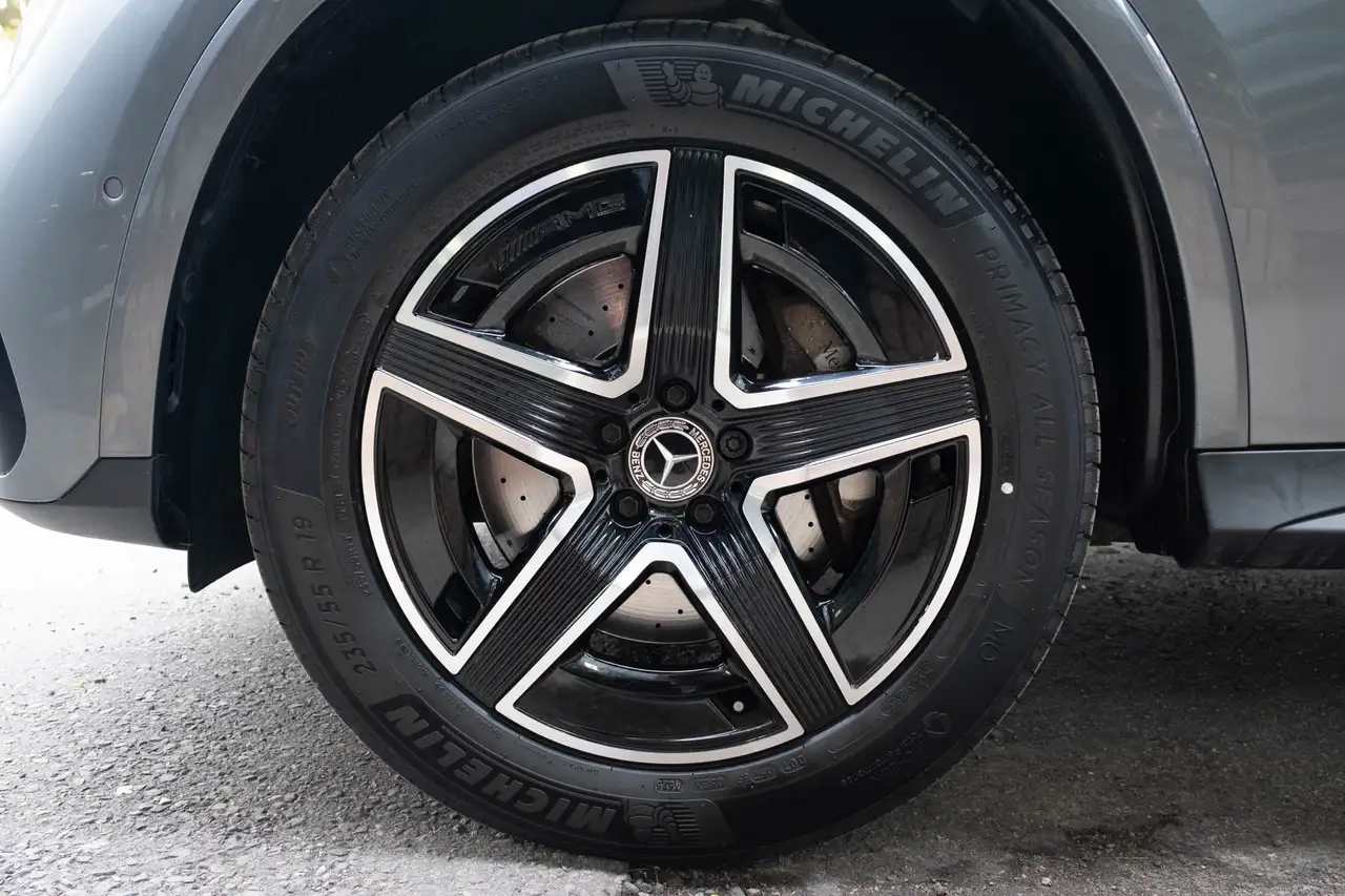 Mercedes-Benz GLC - Image 11