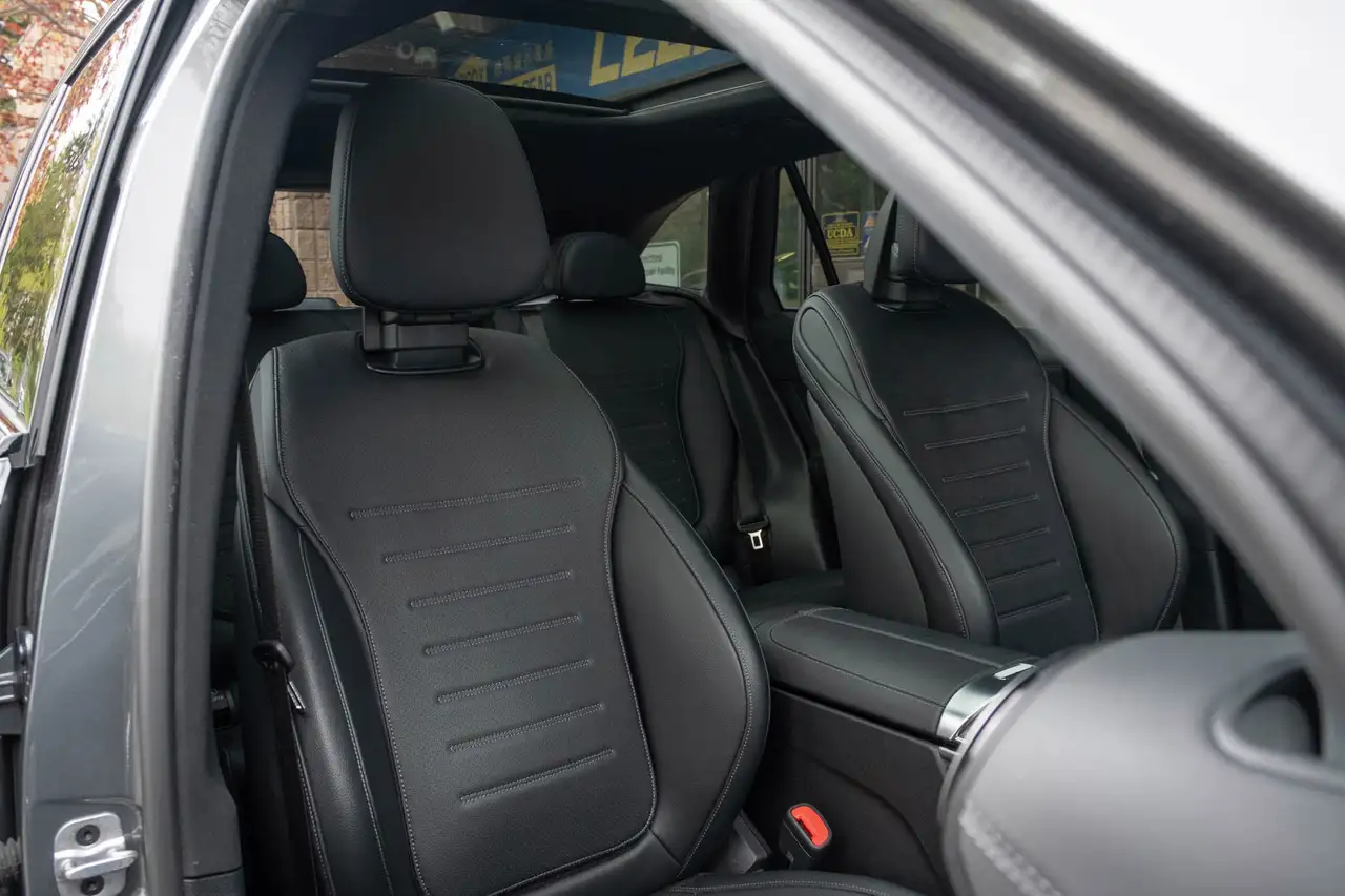Mercedes-Benz GLC - Image 22