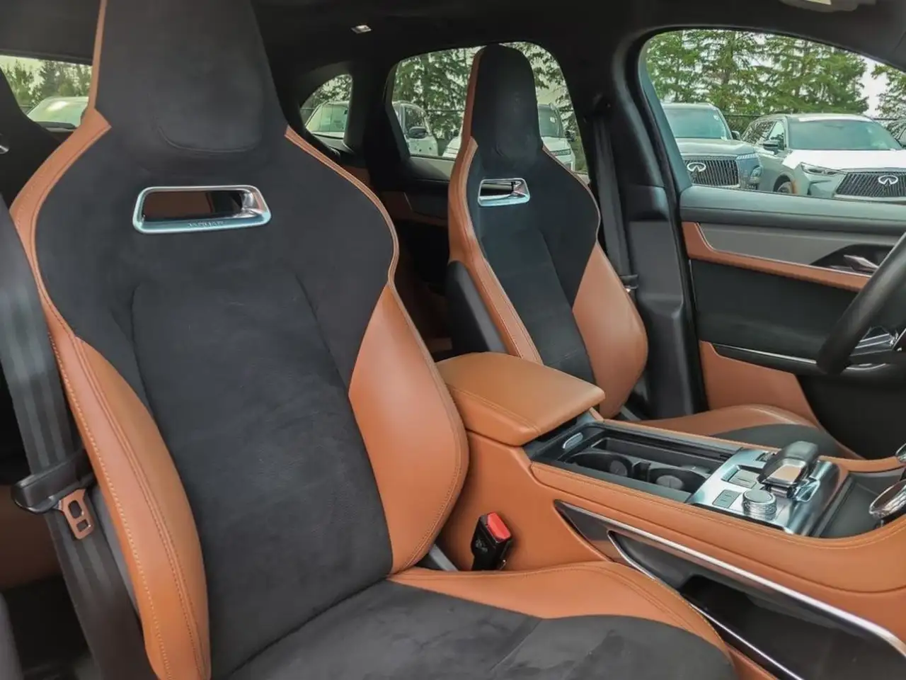 Jaguar F-Pace - Image 21