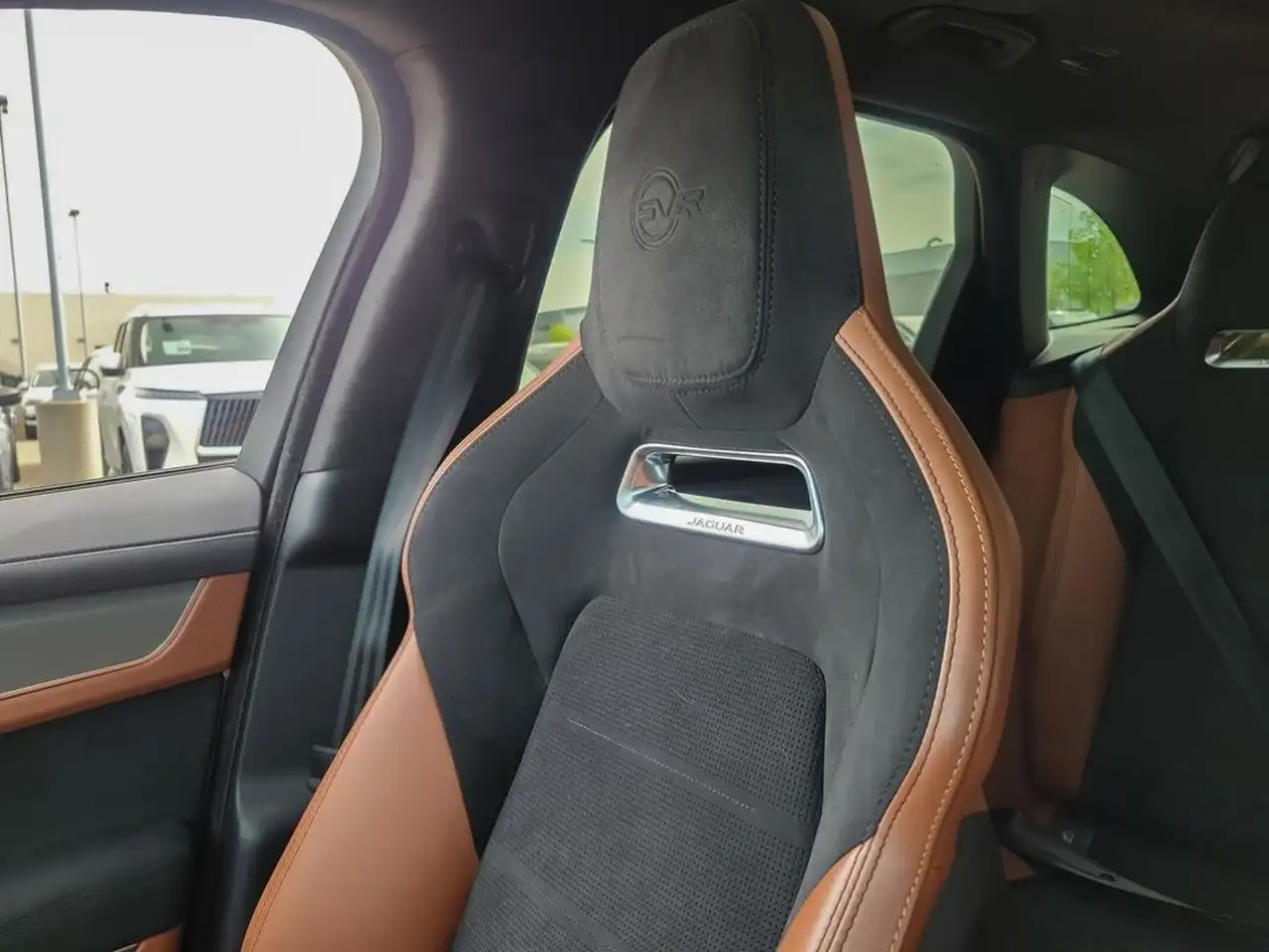 Jaguar F-Pace - Image 19