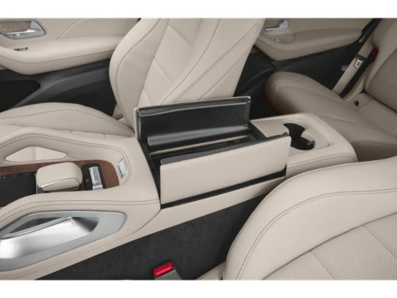 Mercedes-Benz GLS - Image 11
