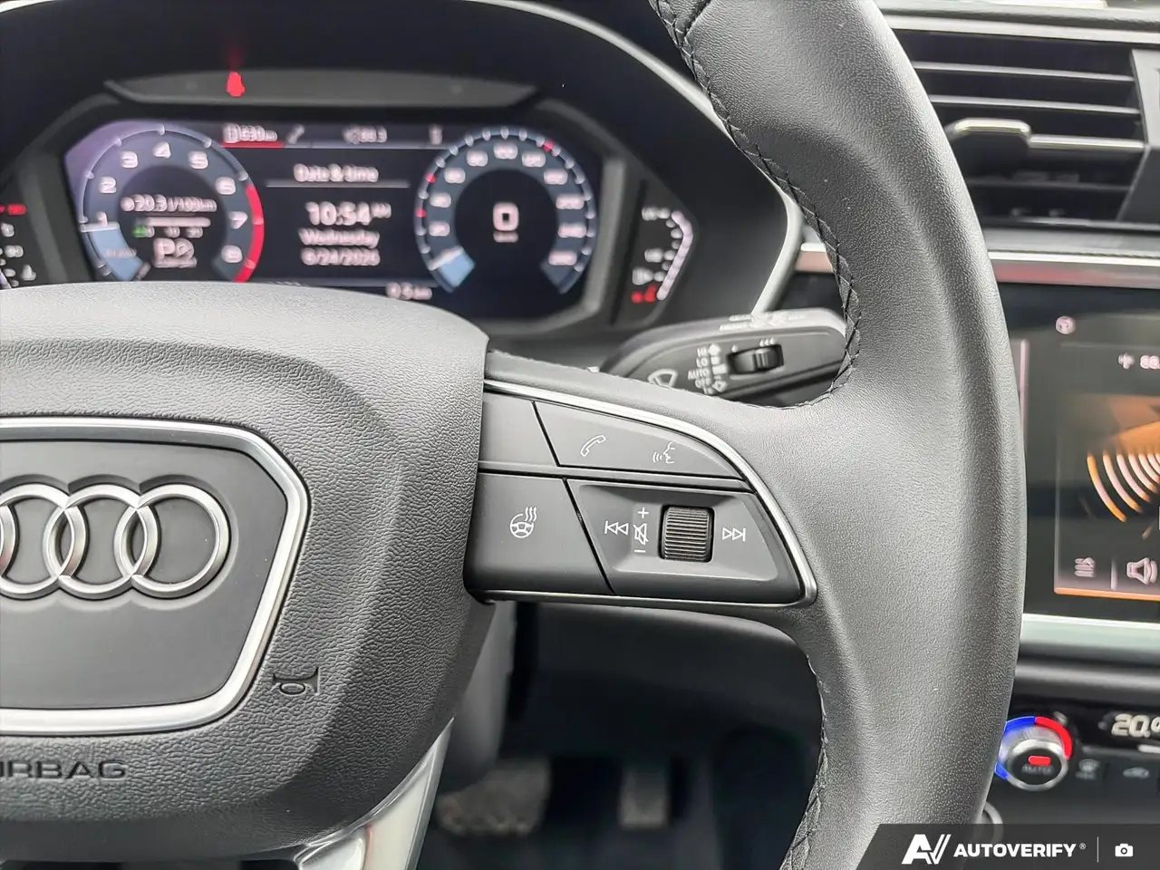 Audi Q3 - Image 16