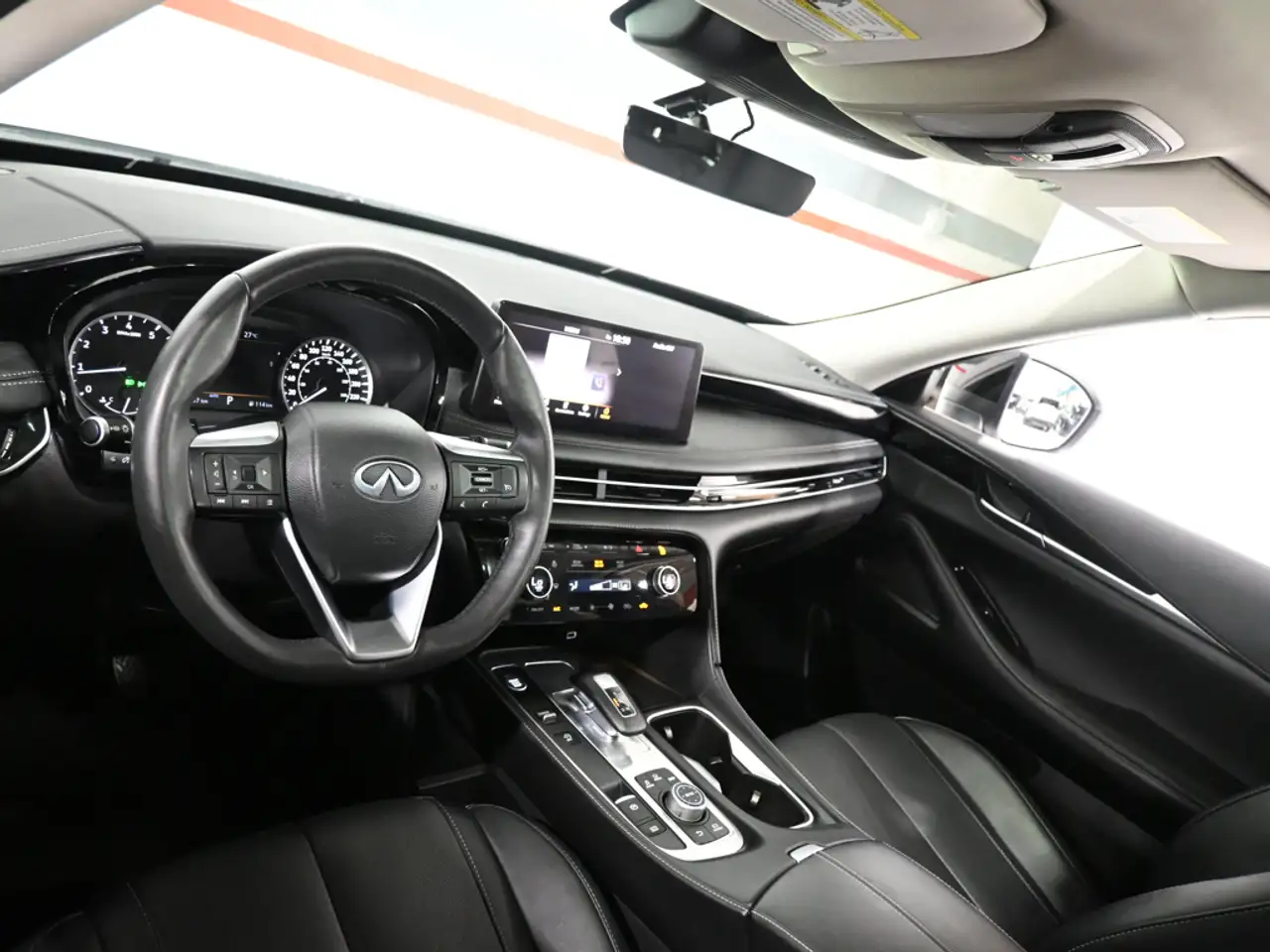 Infiniti QX60 - Image 10