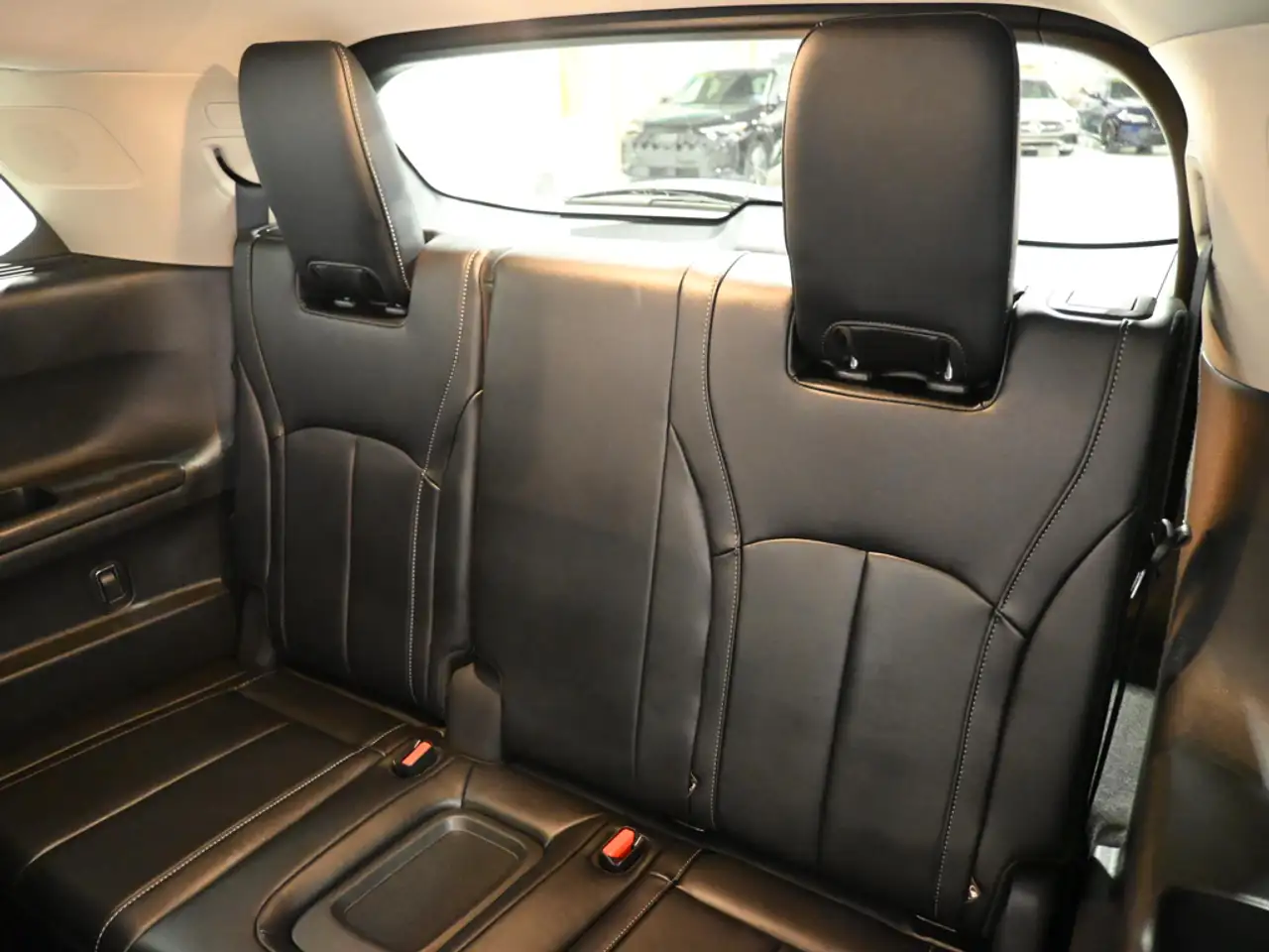 Infiniti QX60 - Image 25