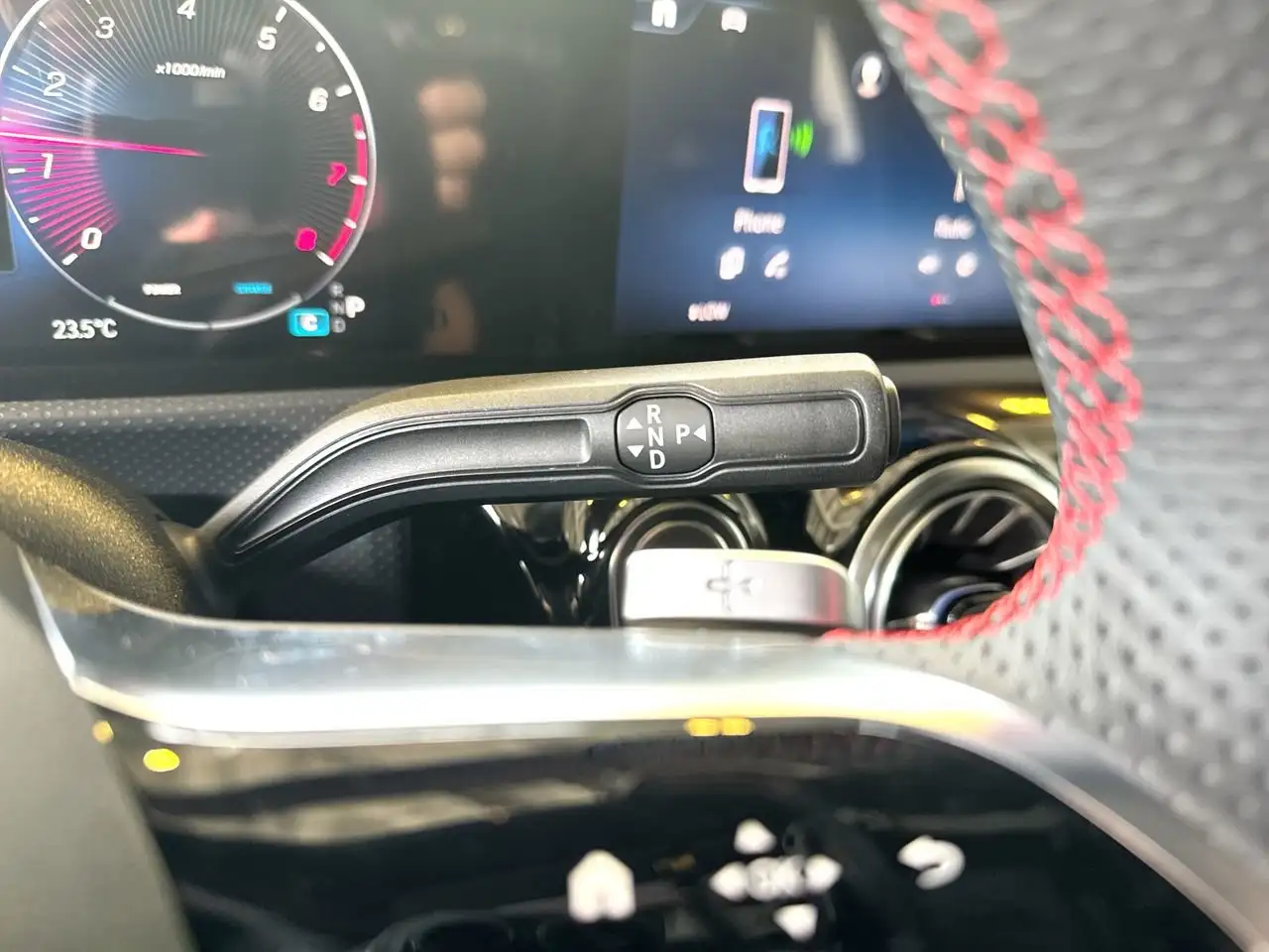 Mercedes-Benz CLA - Image 23