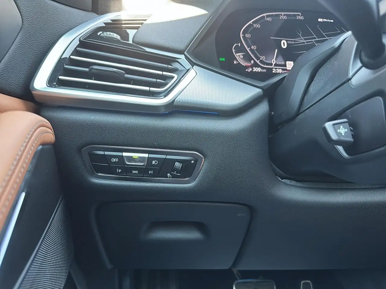 BMW X5 - Image 25