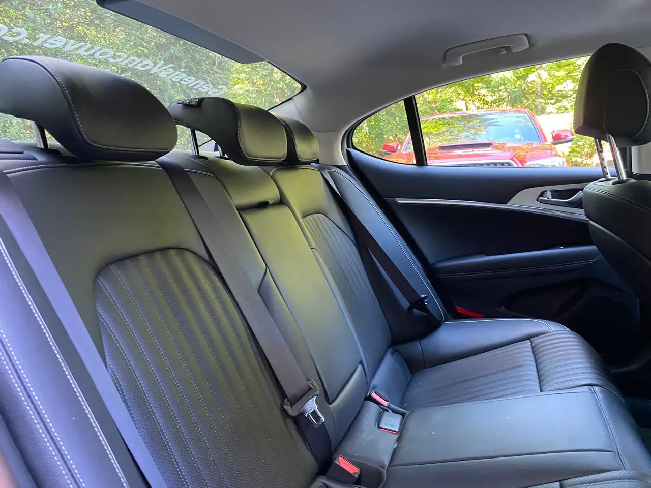 Genesis G70 - Image 14