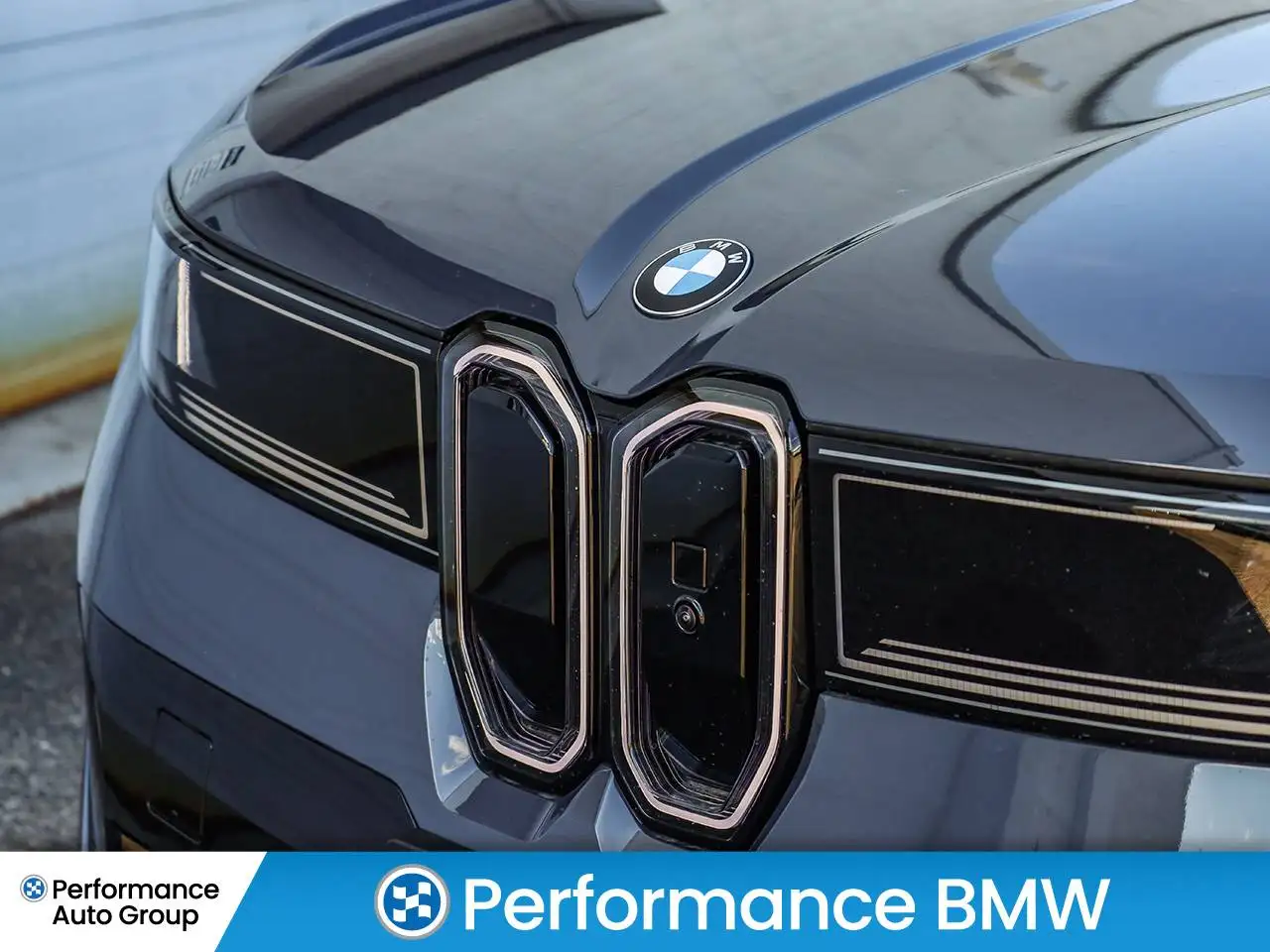 BMW iX3 - Image 11