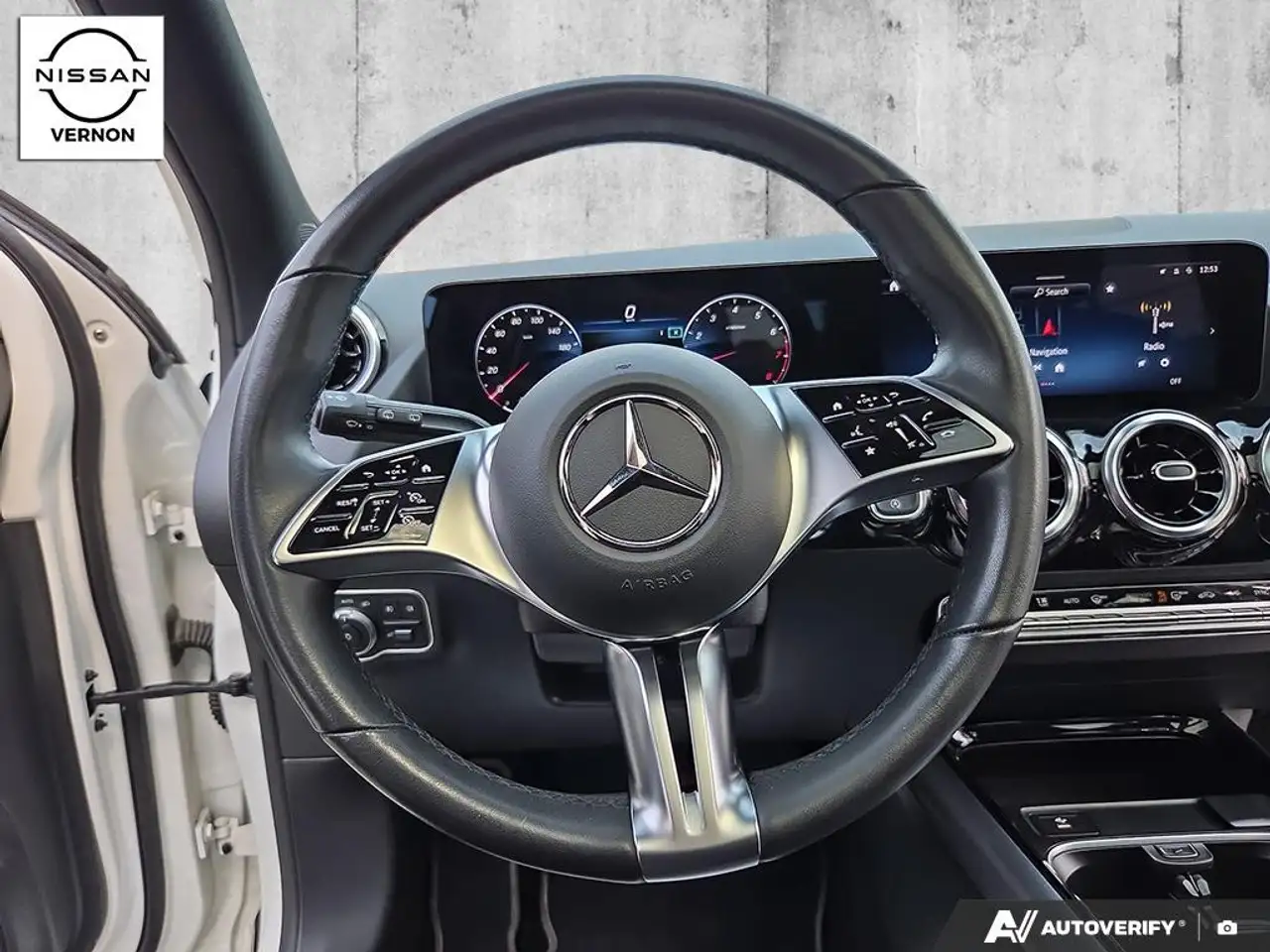 Mercedes-Benz GLA - Image 20