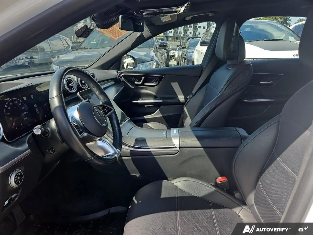 Mercedes-Benz C-Class - Image 13