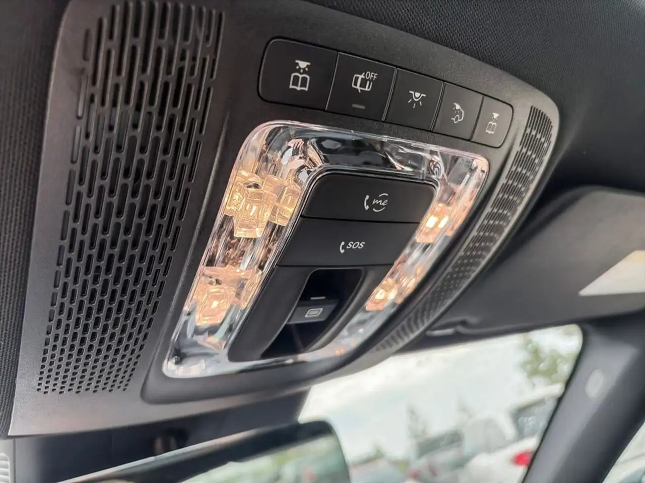 Mercedes-Benz CLA - Image 20