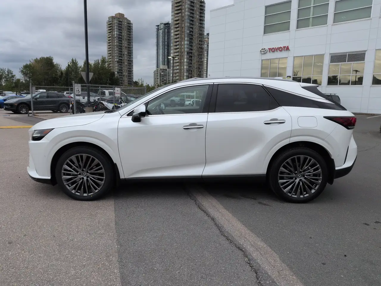 Lexus RX - Image 3
