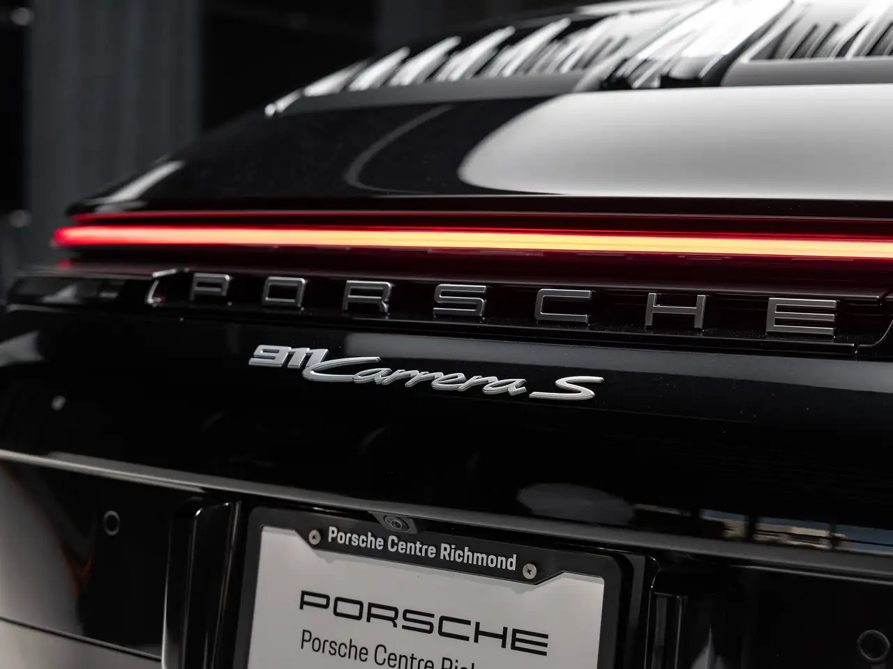 Porsche 911 - Image 28