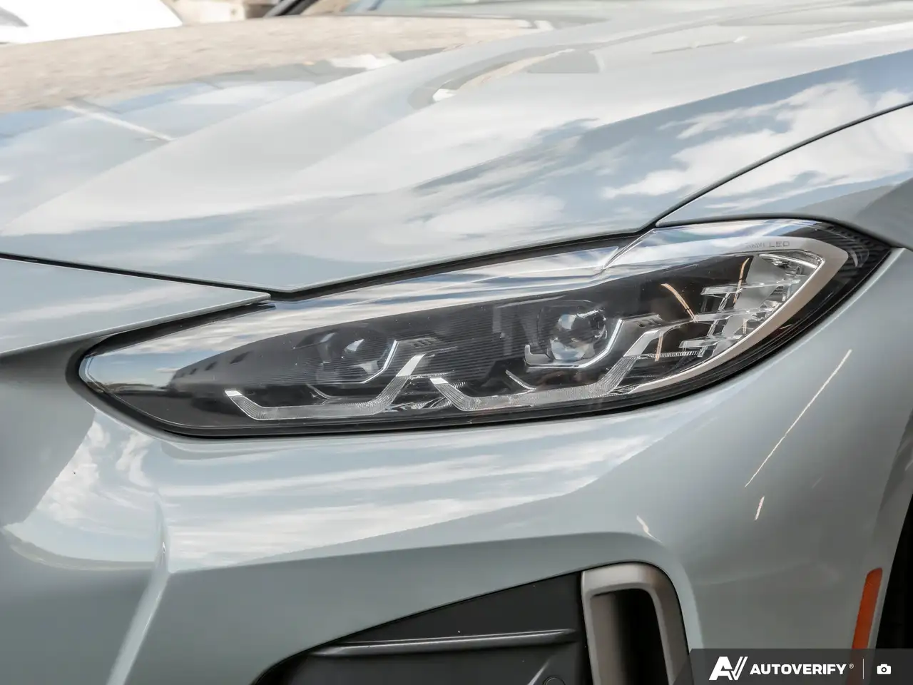 BMW i4 - Image 13