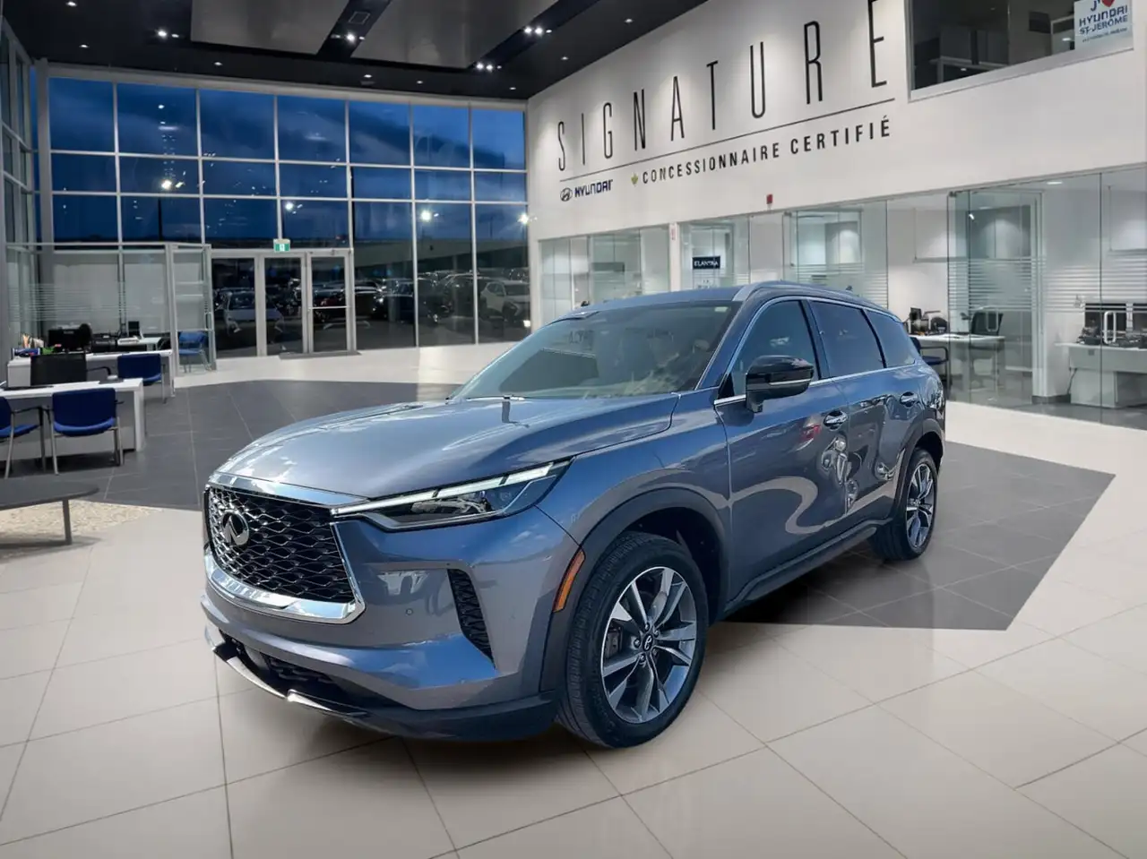 Infiniti QX60 - Image 1