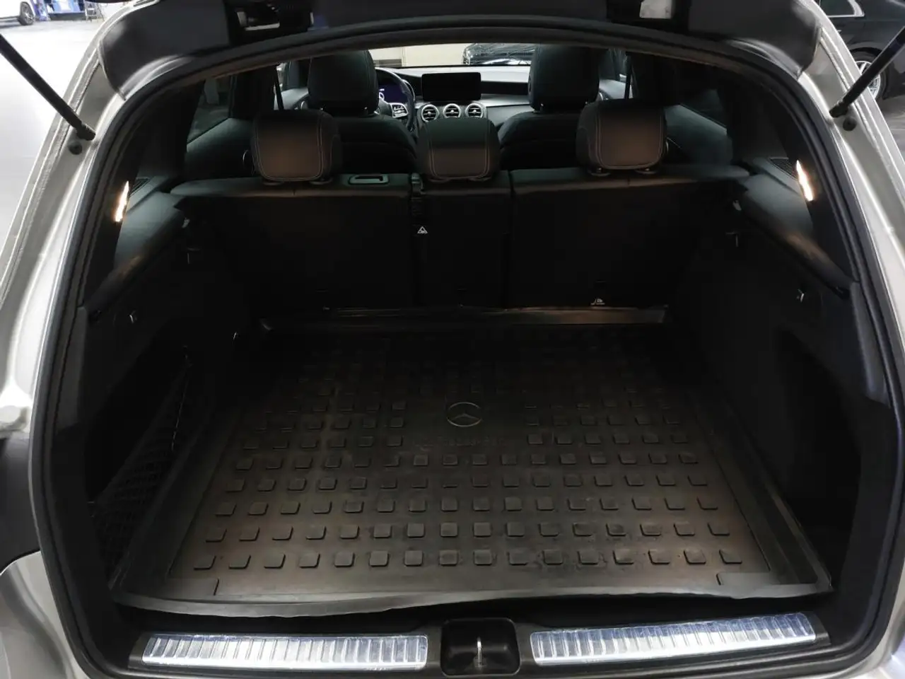 Mercedes-Benz GLC - Image 9
