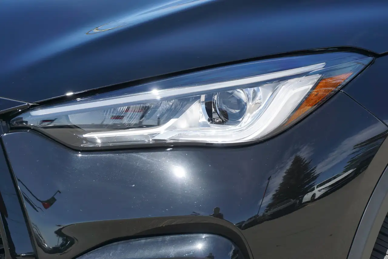 Infiniti QX50 - Image 11