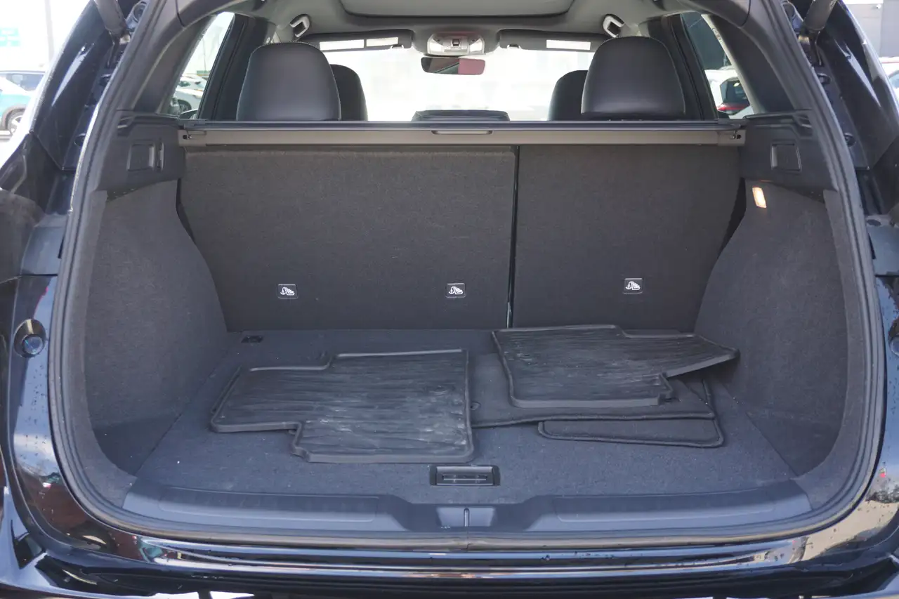 Infiniti QX50 - Image 22