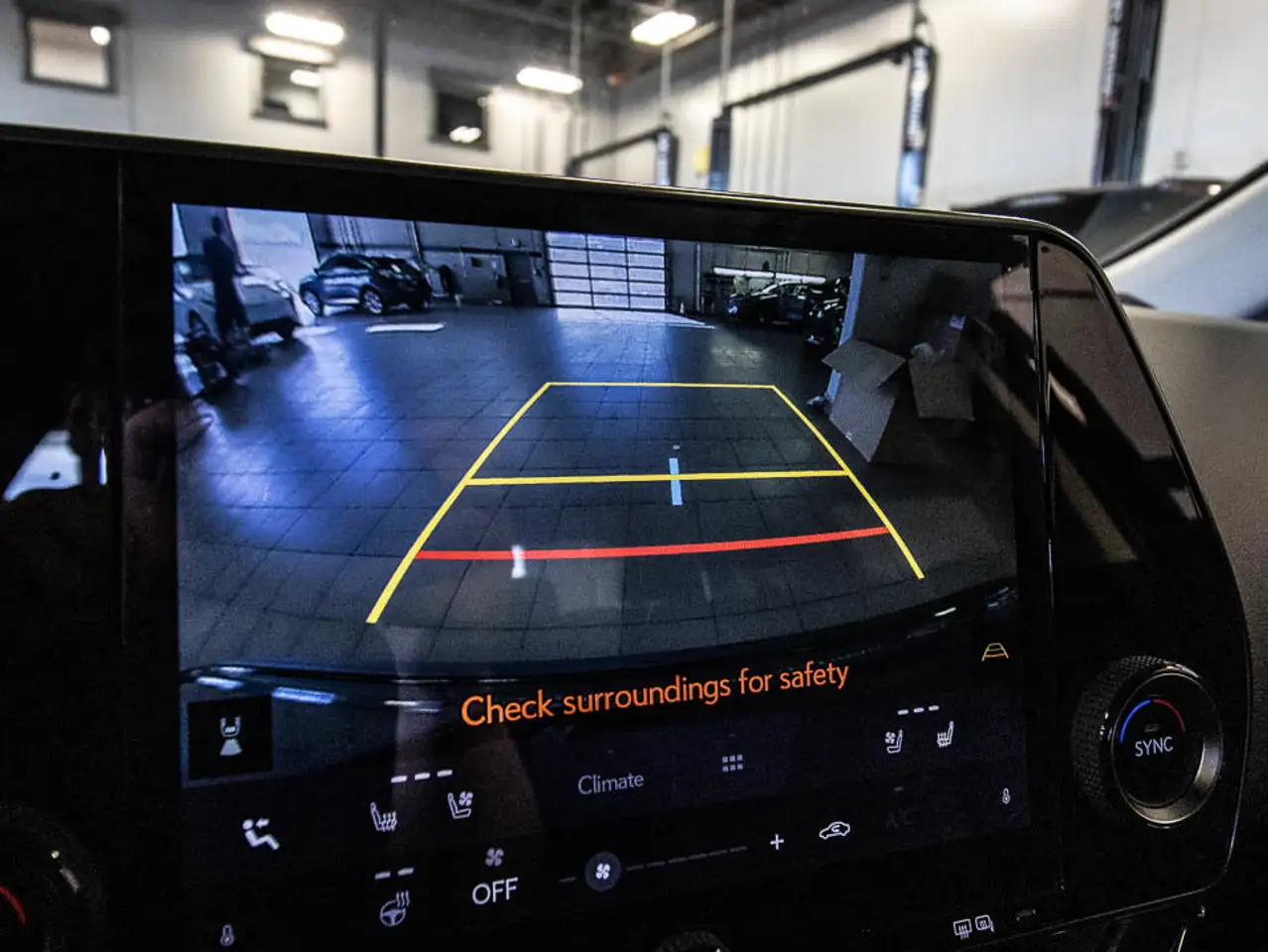 Lexus NX 350 - Image 10