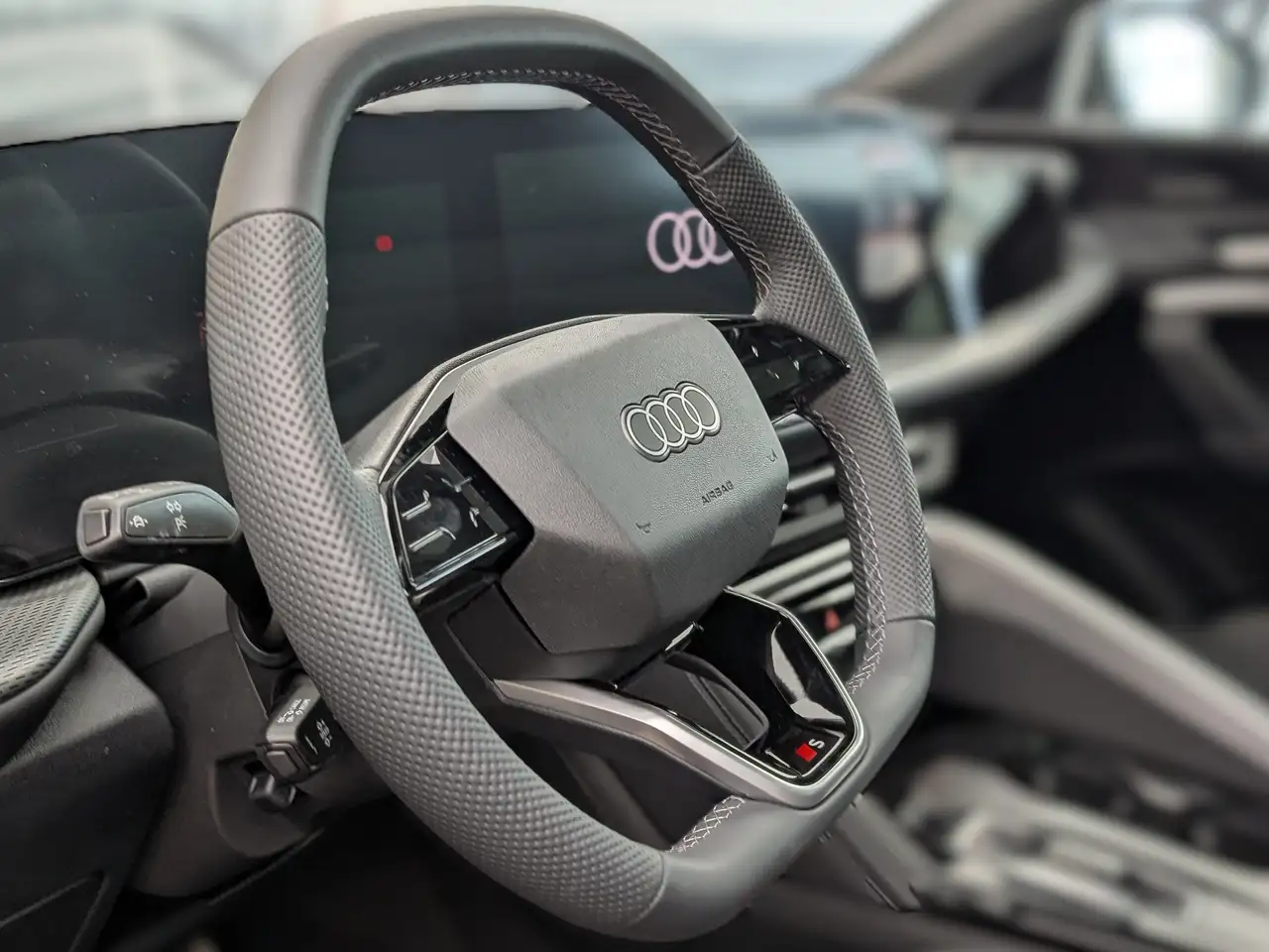 Audi Q5 - Image 9