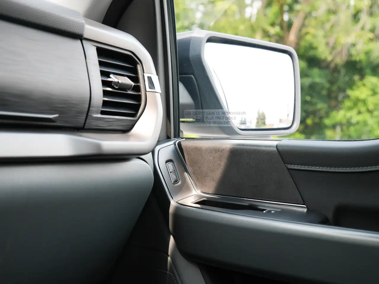 Ford F-150 - Image 41