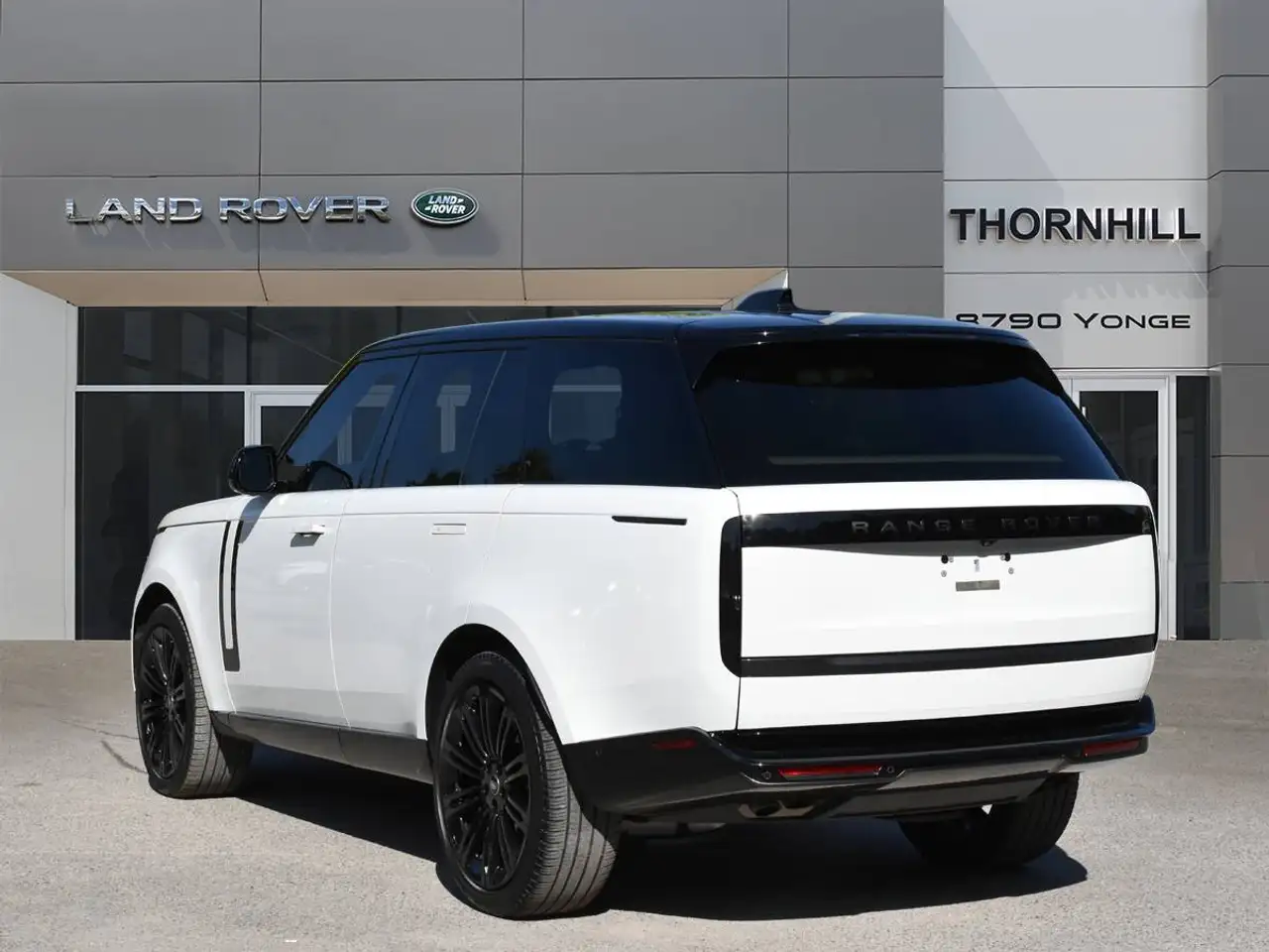 Land Rover Range Rover - Image 3