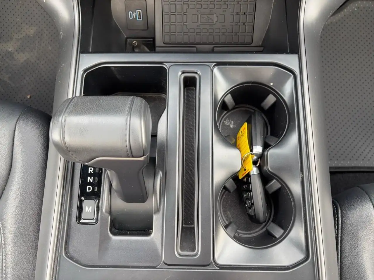 Ford F-150 - Image 21