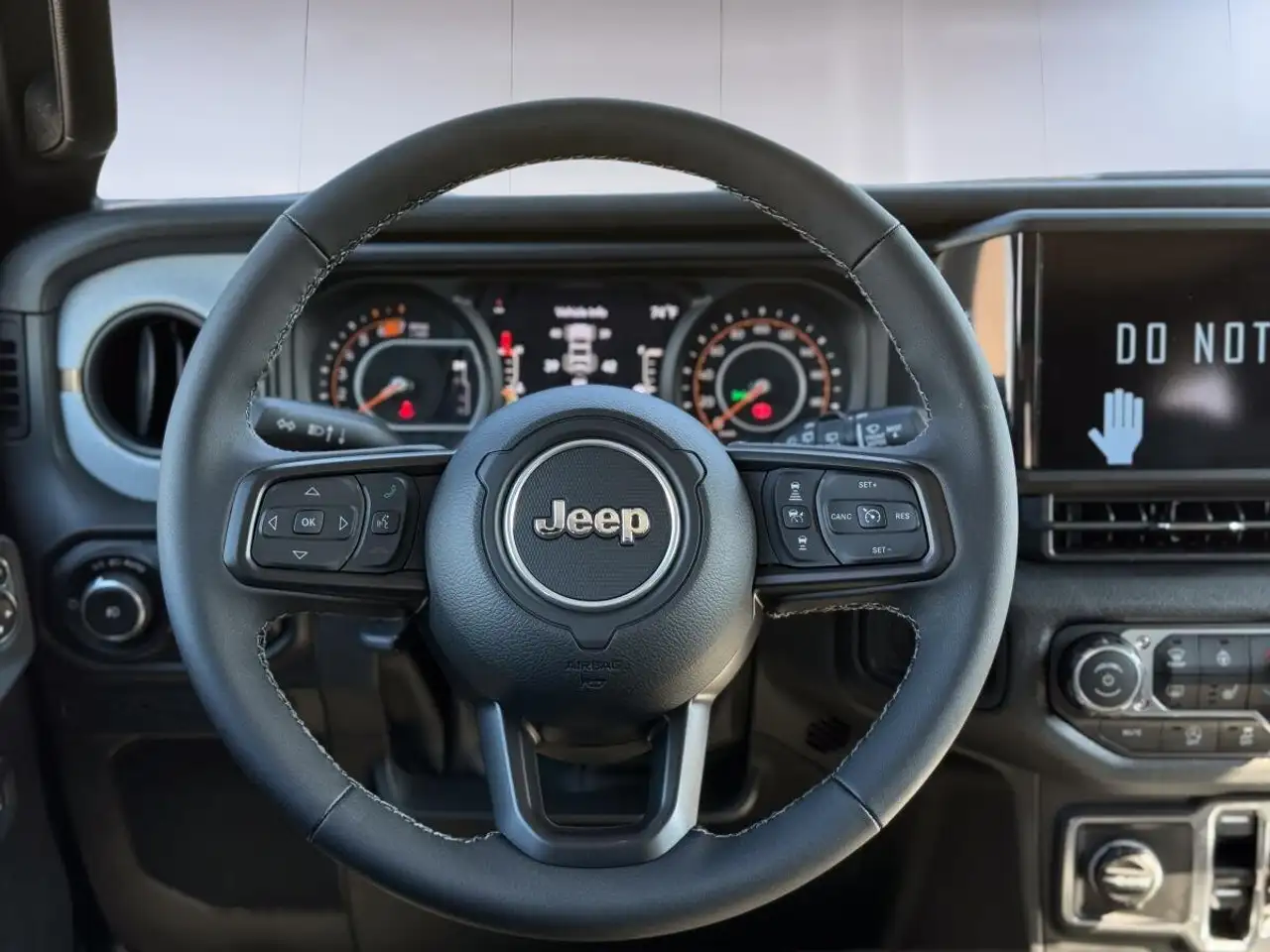 Jeep Wrangler - Image 19